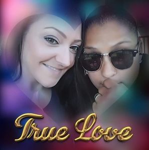 Meet your Posher, Cassandra